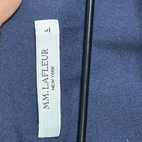 MM LaFleur Shirt Womens Large Blue Short Sleeve Minimalist Work Office Blouse - Picture 4 of 5